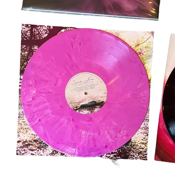 Speak Now Taylors Version Vinyl 3 Color 3LP - Picture 3 of 6
